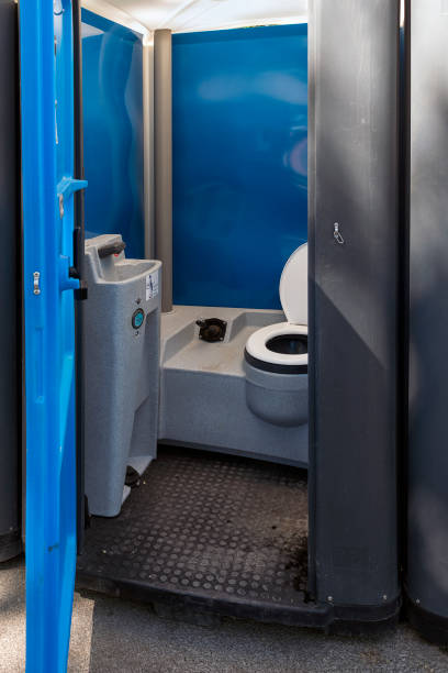 Professional porta potty rental in Carbondale, KS